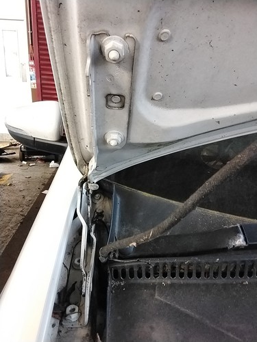 Bonnet hinge volkswagen - hinge,