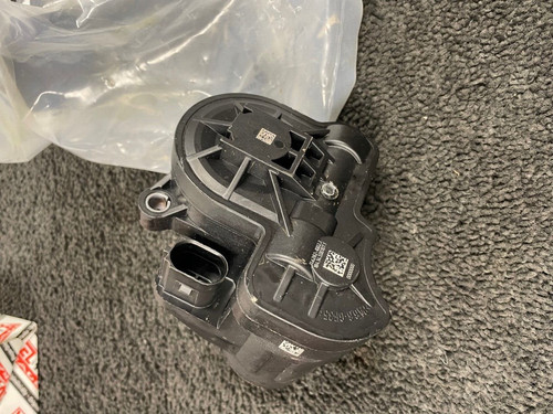 Rear electric brake - rear,