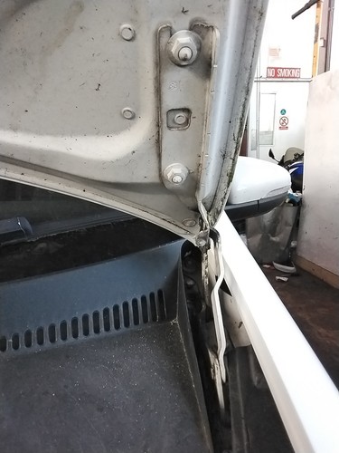 Bonnet hinge volkswagen - bonnet,